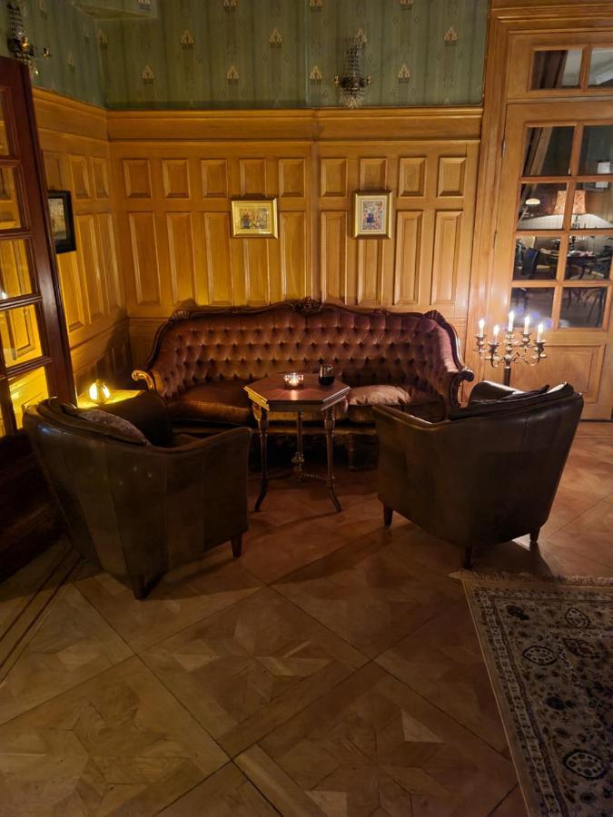 Skogsbrynet B&B, Bredsjoe Nya Herrgard Hällefors المظهر الخارجي الصورة