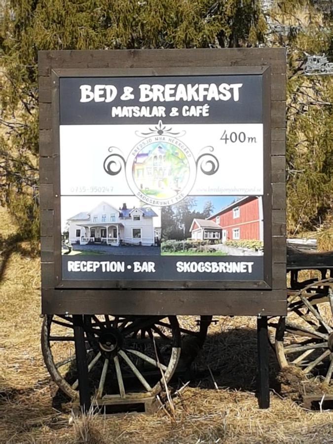 Skogsbrynet B&B, Bredsjoe Nya Herrgard Hällefors المظهر الخارجي الصورة